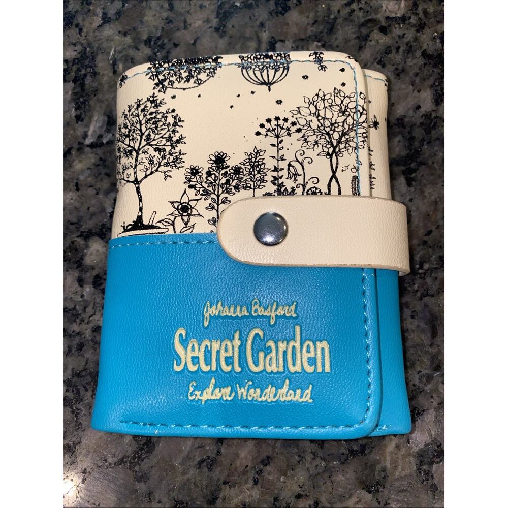 Botusi Secret Garden Wallet‎ White And Teal